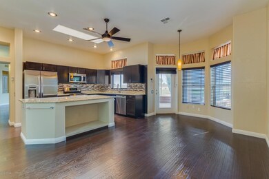 Eat-in Kitchen/family room