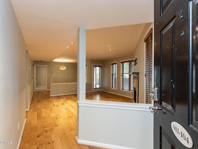 911 Washington St unit 104, Raleigh, NC 27605 - photo 4