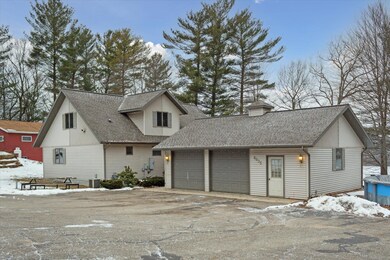 02-8035-Island-View-Dr-Newaygo-MI-49337-
