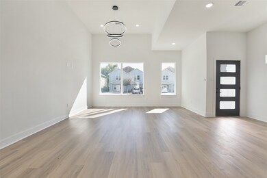 8137 Cabot St unit A/B, Houston, TX 77078 - photo 7