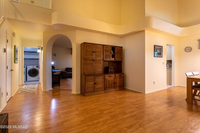 1371 N Culpepper Ave-16
