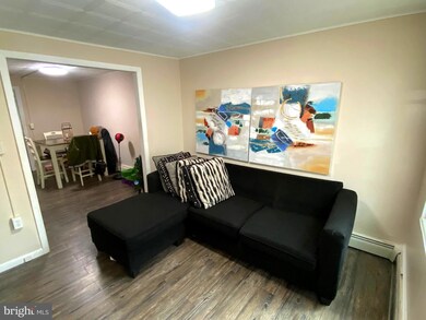 611 Minor St, Reading, PA 19602 - photo 2