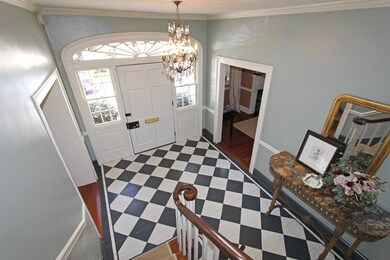 foyer from stairs