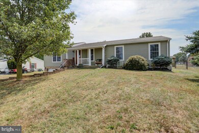 3926 Albert Ave, Greencastle, PA 17225 - photo 4