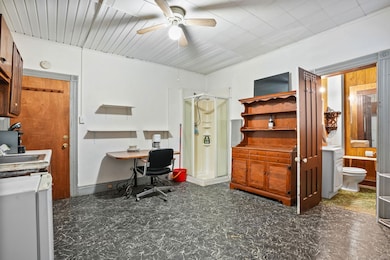 357 Norman St, Bridgeport, CT 06605 - photo 4