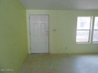 023-232798 interior entrance
