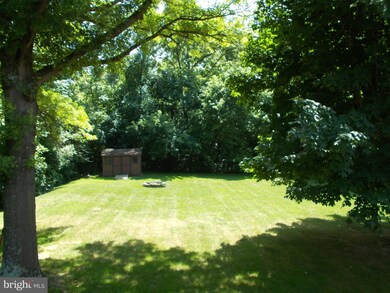 20623 Bluebird Ave, Hagerstown, MD 21742 - photo 3