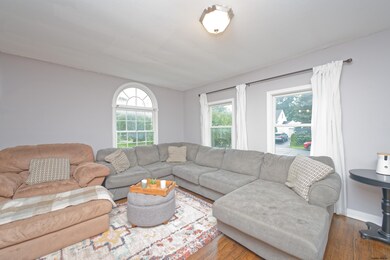 7 Swayze Dr, Latham, NY 12110 - photo 7