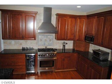 Kitchen - Kitchen boasts professional grade applia