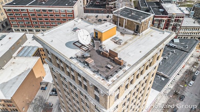 60 Monroe Center St NW unit 8A, Grand Rapids, MI 49503 - photo 2