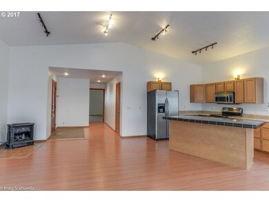 Kitchen/Living Room