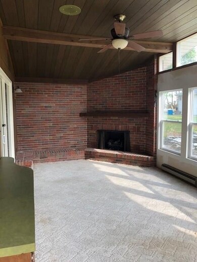 2676 E Maple Dr, Bluffton, IN 46714 - photo 4