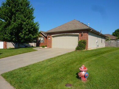 733 N Taylor Way, Nixa, MO 65714 - photo 3