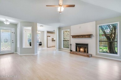 3-web-or-mls-809 Canberra Rd-3