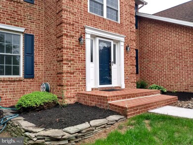 712 Cresson Dr, Chambersburg, PA 17202 - photo 3