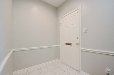 940 Wycliffe Dr unit 6, Houston, TX 77079 - photo 4