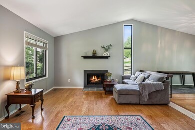 9520 Aspenwood Ct, Montgomery Village, MD 20886 - photo 7