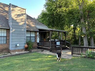 Back/Covered Deck