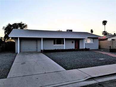 2317 E Birchwood