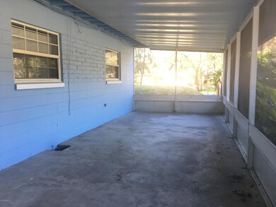 8496 Newton Rd, Jacksonville, FL 32216 - photo 4