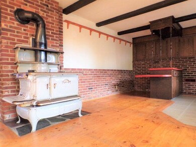 11 Gardner Rd, Hubbardston, MA 01452 - photo 7