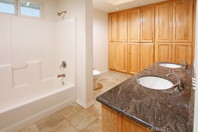 14580 El Casco St, Sylmar, CA 91342 - photo 7