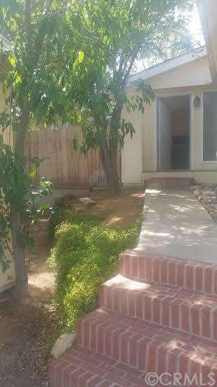 Front Entry through Courtyard