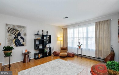 4027 Chetham Way unit 20, Woodbridge, VA 22192 - photo 2