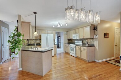 176 Bowsprit Rd, Manahawkin, NJ 08050 - photo 4