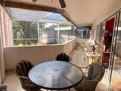 7 Greenway Village N unit 211, Royal Palm Beach, FL 33411 - photo 6
