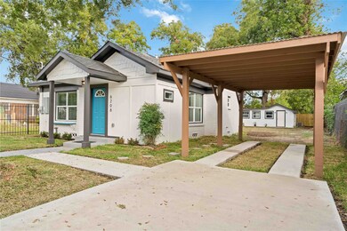 6208 Cochran St, Houston, TX 77022 - photo 3