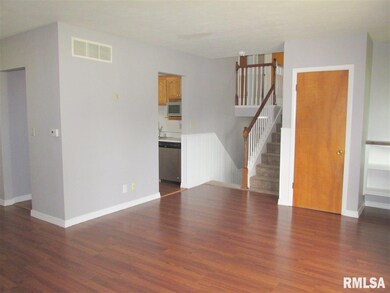 1837 W 36th St, Davenport, IA 52806 - photo 4