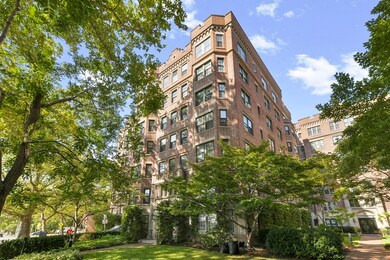 989 Memorial Dr unit 691, Cambridge, MA 02138 - photo 2