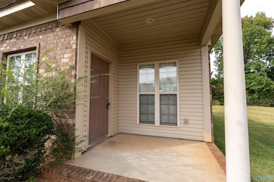 105 Kaleigh Paige Cir unit B, New Market, AL 35761 - photo 2