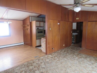 320 2nd St, Freeport, IL 61032 - photo 7