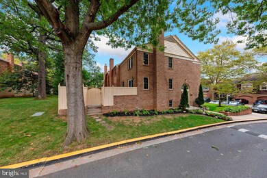 11300 Empire Ln, Rockville, MD 20852 - photo 4