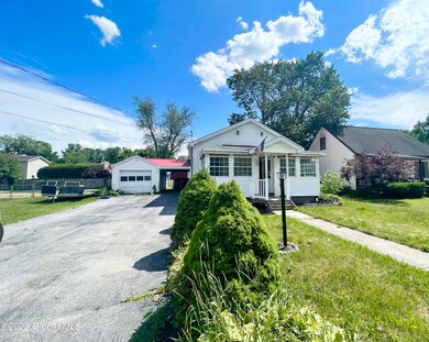 15 E Tremont St, Glens Falls, NY 12801 - photo 2