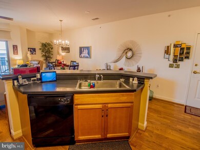 3000 Fountainview Cir unit 402, Newark, DE 19713 - photo 3