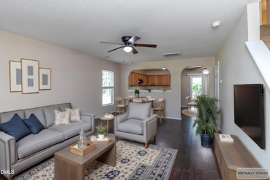 0456f0f1-26bc-438e-ad4e-85202698f4a1