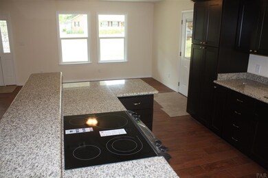 7333 Dahlia Dr, Pensacola, FL 32526 - photo 2