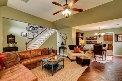 2528 W Mobile Place, Broken Arrow, OK 74011 - photo 3