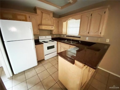 4113 W La Guardia Ln unit 2, Edinburg, TX 78539 - photo 7