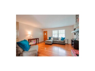 Great natural light thru home