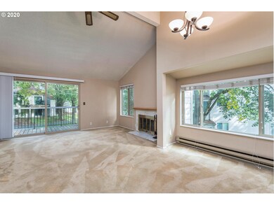 11767 SW Boones Bend Dr unit 195C, Beaverton, OR 97008 - photo 4