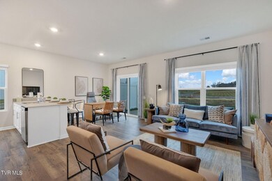 05 - Living Room + Dining Room + Kitchen