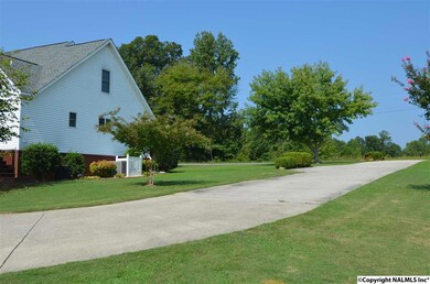 220 John Sutton Rd, Grant, AL 35747 - photo 5