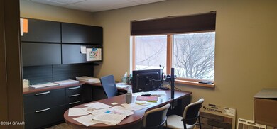 1551 28th Ave S, Grand Forks, ND 58201 - photo 6