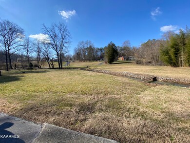 22AFA376-01A9-4BB5-90B1-00C98D4951C4