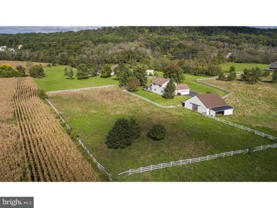 1048 Mill Hill Rd, East Greenville, PA 18041 - photo 2