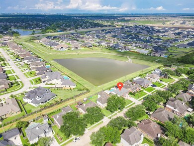 1901 N Mission Cir, Friendswood, TX 77546 - photo 5